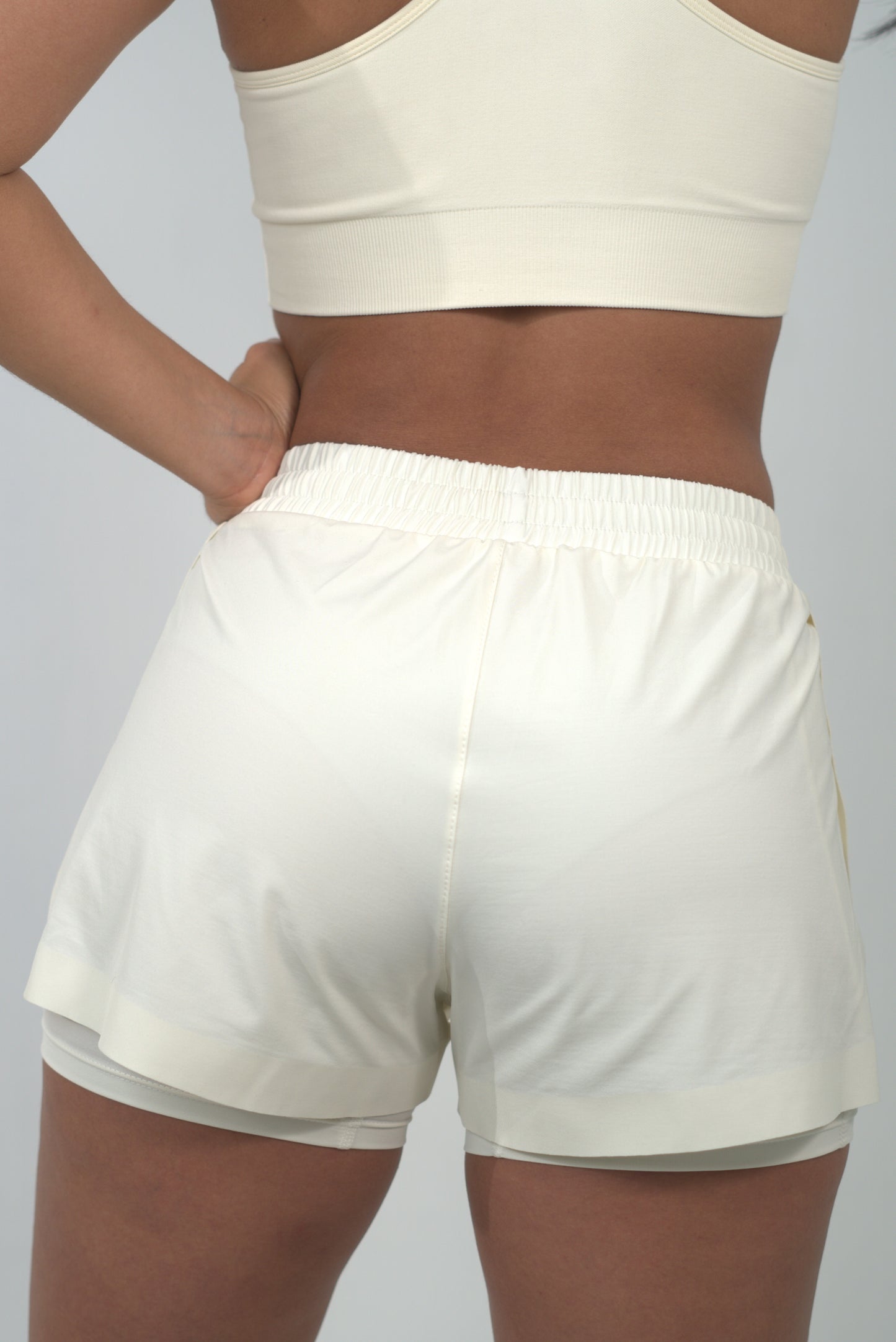 Short running con biker